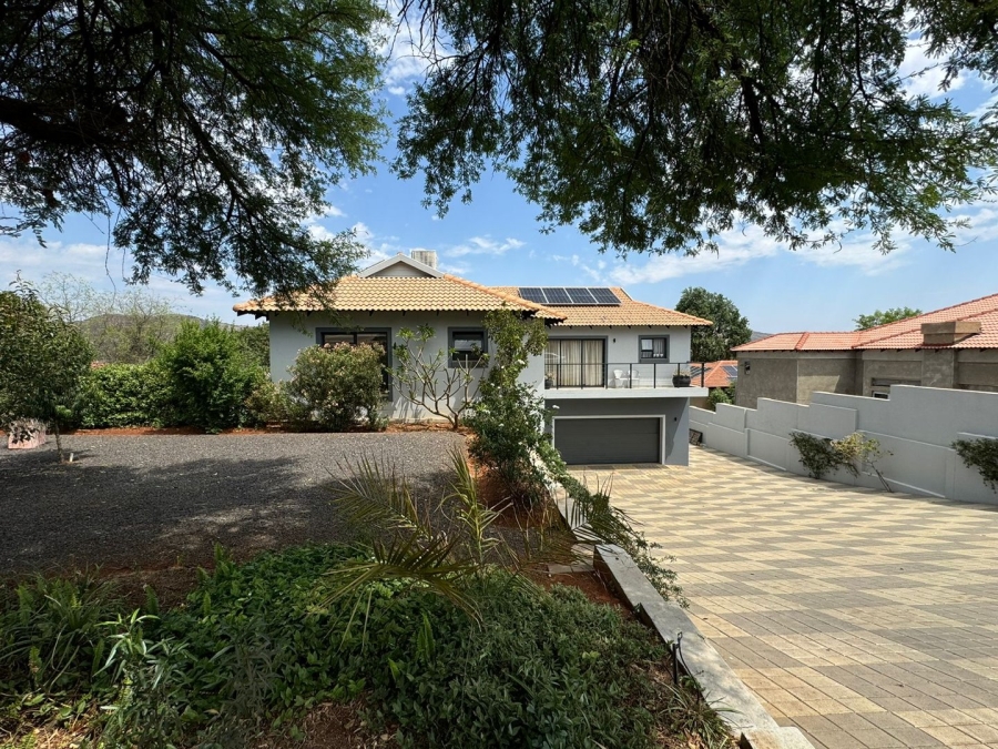 To Let 4 Bedroom Property for Rent in Birdwood Estate North West